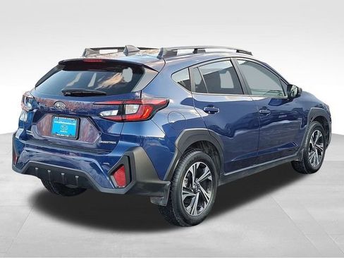 Used 2025 Subaru Crosstrek 2.0i Premium image 6