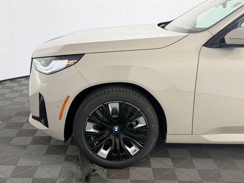 Used 2026 BMW X3 xDrive30i w/ M Sport Package AWD/4WD image 12
