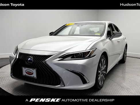 Used 2021 Lexus ES 300h w/ Premium Package FWD image 1