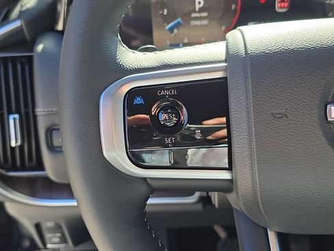 New 2026 Nissan Armada SL w/ Captain's Chari Seat Package image 33