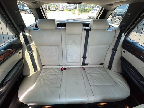 Used 2006 BMW X5 4.8is image 30