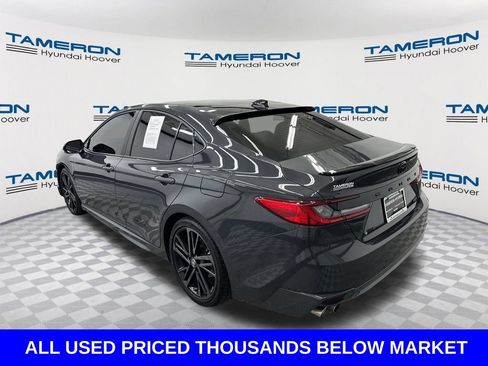 Used 2025 Toyota Camry XSE FWD image 3