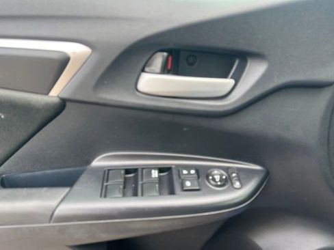 Used 2019 Honda Fit LX image 21