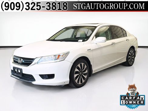Used 2015 Honda Accord Touring image 1