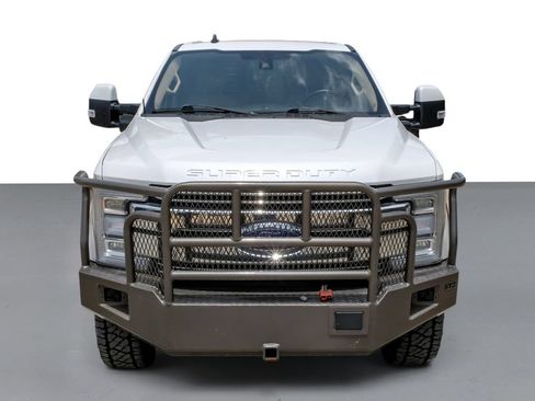 Used 2019 Ford F250 Lariat w/ Lariat Ultimate Package AWD/4WD image 49