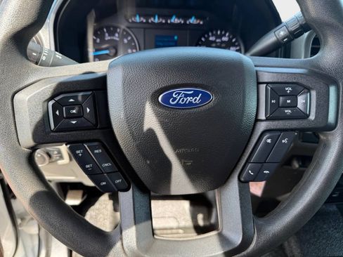 Used 2019 Ford F250 XL w/ Power Equipment Group AWD/4WD image 14