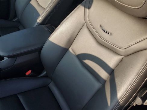 Certified 2024 Cadillac XT5 Luxury w/ LPO, Floor Liner Package image 27