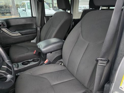 Used 2016 Jeep Wrangler Unlimited Sport w/ Quick Order Package 24S image 16