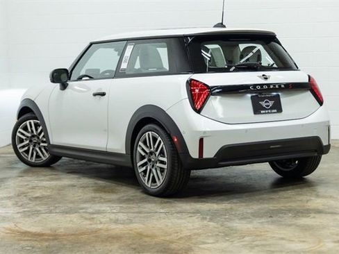 Certified 2025 MINI Cooper S image 13