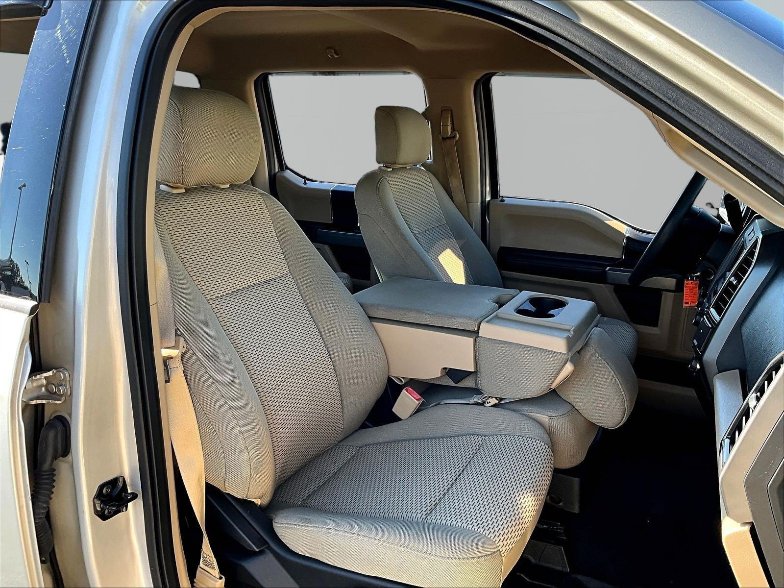 Used 2018 Ford F150 XLT AWD/4WD image 29