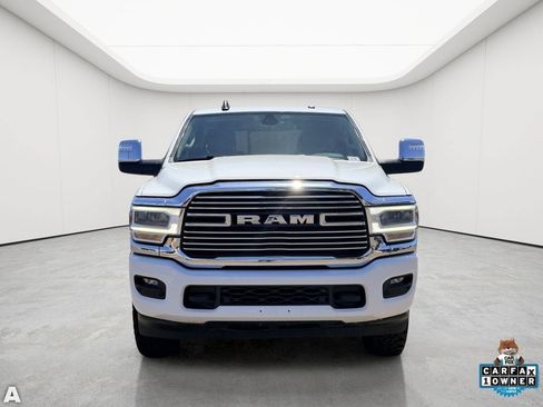 Used 2024 RAM 2500 Laramie AWD/4WD image 9