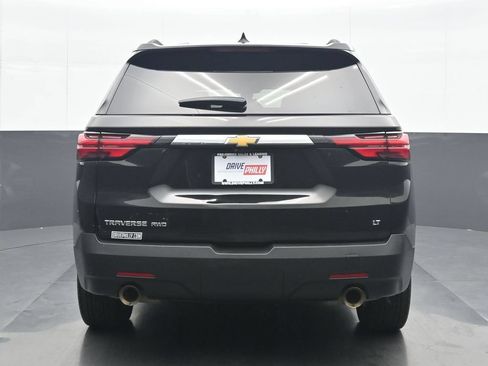 Used 2023 Chevrolet Traverse LT w/ LT Premium Package AWD/4WD image 5