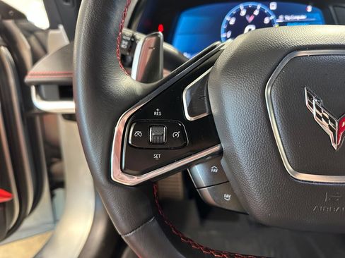 Used 2021 Chevrolet Corvette Stingray Preferred Cpe w/ Z51 Performance Package RWD image 18