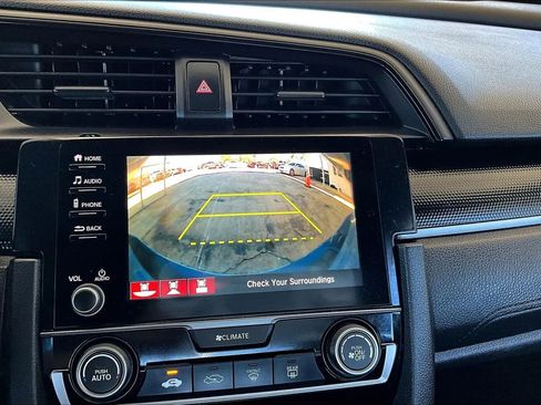 Used 2020 Honda Civic Sport image 13