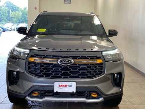 Used 2026 Ford Explorer Tremor w/ Tremor Ultimate Package AWD/4WD image 3