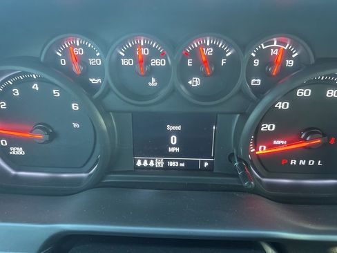 Used 2025 Chevrolet Silverado 2500 Custom w/ Custom Value Package image 24