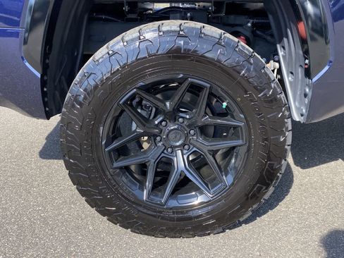 Used 2023 Toyota Tundra Platinum image 13