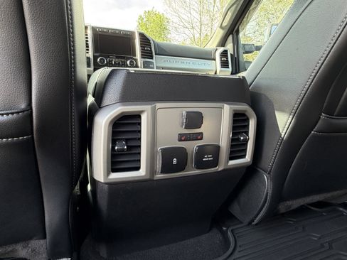 Used 2020 Ford F350 Lariat w/ Chrome Package AWD/4WD image 21
