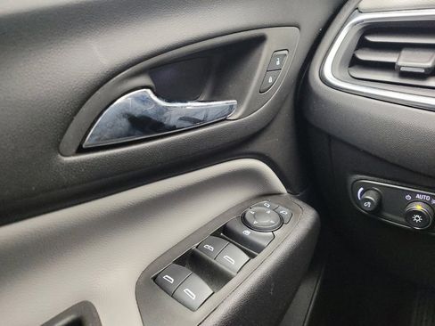 Used 2024 Chevrolet Equinox LS w/ Driver Confidence II Package image 27