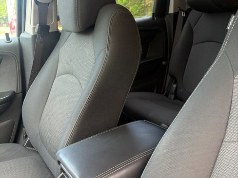 Used 2014 Chevrolet Traverse LT w/ All-Star Edition FWD image 43