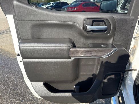 Used 2022 Chevrolet Silverado 1500 LTZ w/ Safety Package II image 36