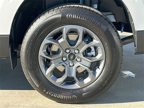 New 2026 Ford Maverick XLT image 40