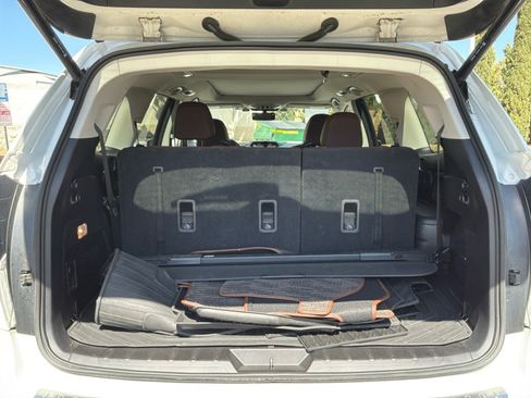 Used 2022 Subaru Ascent Touring w/ Popular Package #2A AWD/4WD image 25