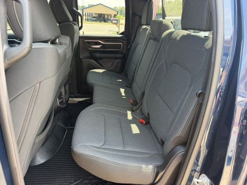 Used 2021 RAM 1500 Big Horn AWD/4WD image 12