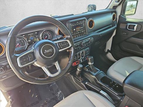 Used 2021 Jeep Gladiator Mojave AWD/4WD image 13