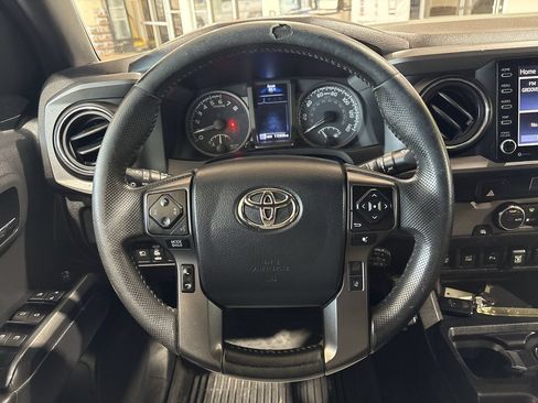 Used 2023 Toyota Tacoma TRD Off-Road w/ Technology Package RWD image 14