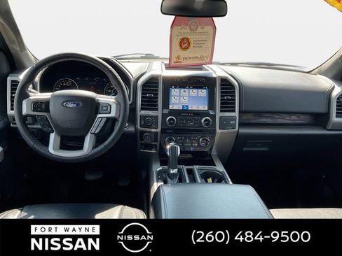 Used 2018 Ford F150 Lariat w/ Equipment Group 502A Luxury AWD/4WD image 14