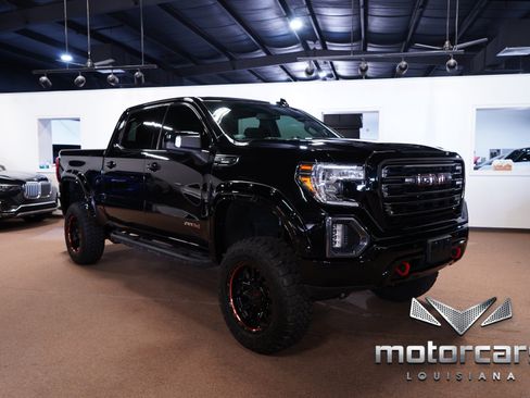 Used 2021 GMC Sierra 1500 AT4 w/ AT4 Value Package AWD/4WD image 9