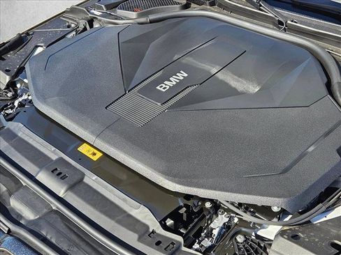 New 2026 BMW i5 eDrive40 image 17