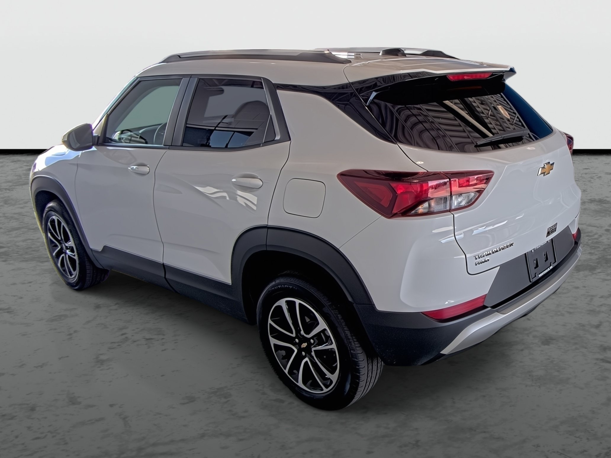 Used 2025 Chevrolet TrailBlazer LT AWD/4WD image 11