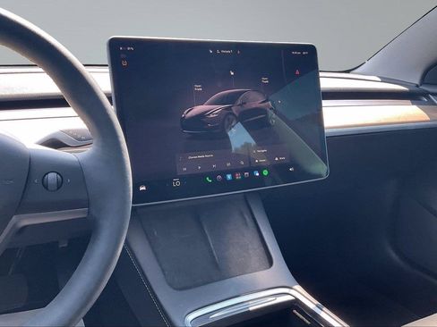 Used 2022 Tesla Model 3 Long Range AWD/4WD image 6