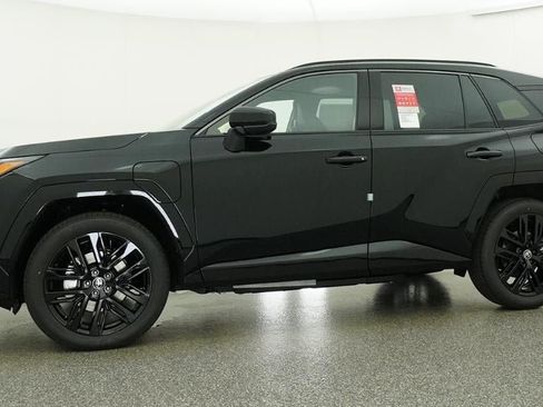 New 2026 Toyota RAV4 XSE AWD/4WD image 18