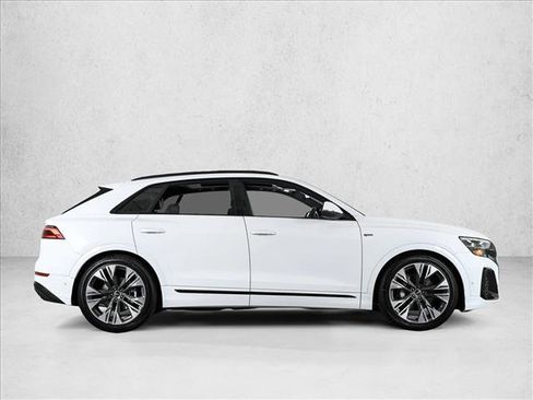 New 2026 Audi Q8 Premium Plus image 9