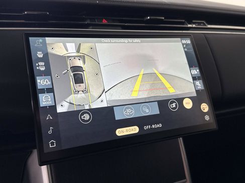 New 2026 Land Rover Range Rover SE AWD/4WD image 25