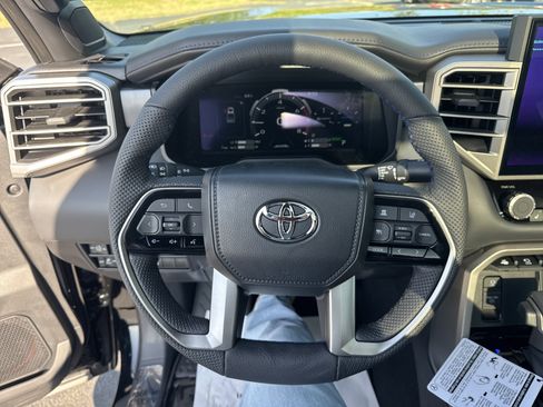 New 2026 Toyota Tundra Platinum AWD/4WD image 17