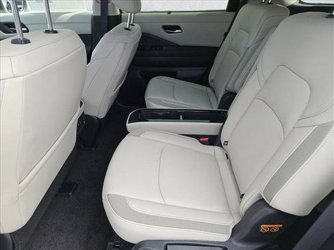 New 2026 Nissan Pathfinder SL FWD image 11