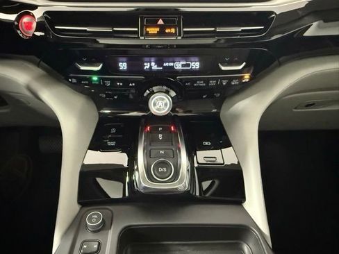 Used 2025 Acura MDX w/ Technology Package image 23