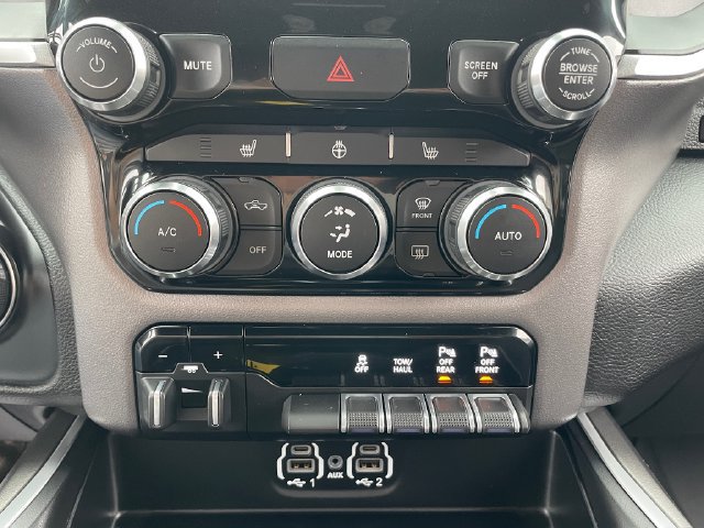 Used 2023 RAM 2500 Big Horn w/ Level 2 Equipment Group AWD/4WD image 22