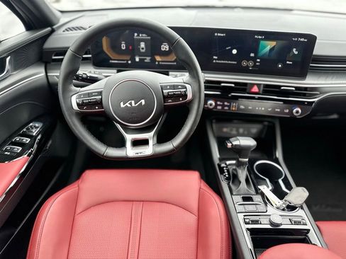 Used 2026 Kia K5 GT-Line w/ GT-Line Premium Package AWD/4WD image 10