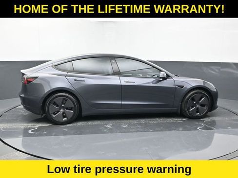 Used 2023 Tesla Model 3 Standard Range image 7