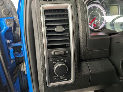 Certified 2024 RAM 1500 Classic SLT image 17