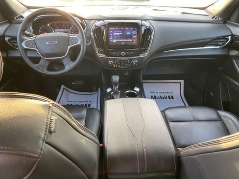 Certified 2023 Chevrolet Traverse RS w/ LPO, Floor Liner Package image 6