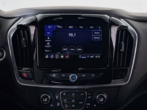 Used 2022 Chevrolet Traverse LT AWD/4WD image 13