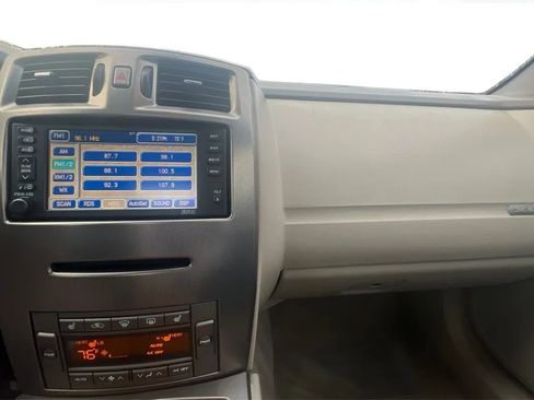 Used 2005 Cadillac XLR RWD image 25