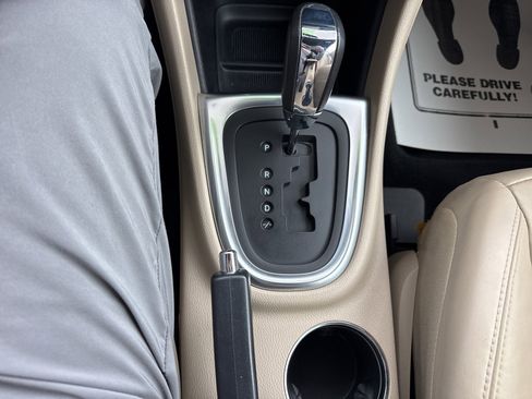 Used 2012 Chrysler 200 Limited image 29