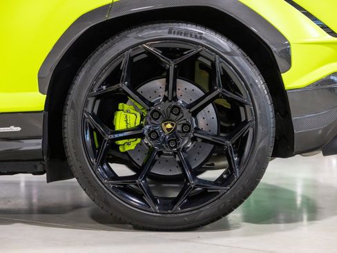 Used 2024 Lamborghini Urus Performante image 19